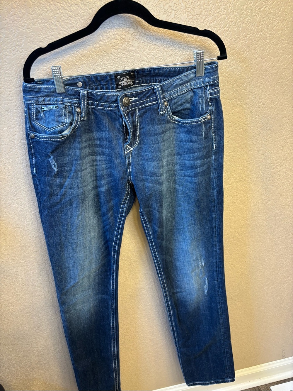 Express Women's Medium-Dark Blue Cropped Stretch Jeans